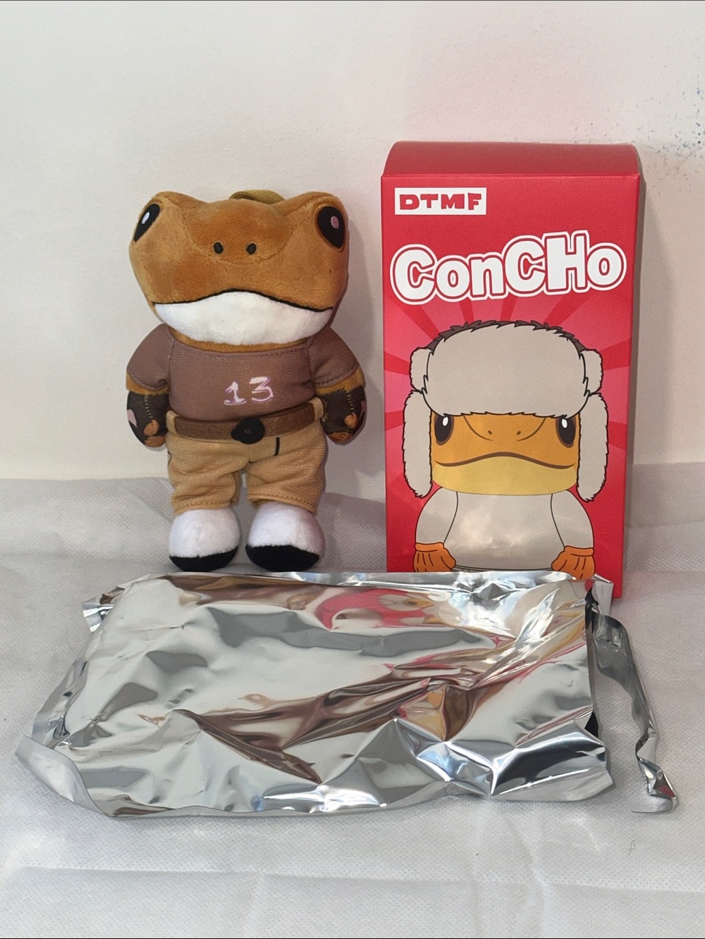 Bad Bunny El Sapo Concho LUCHADOR 7" BAG CLIP Plush WWE Puerto Rico Wrestler 13